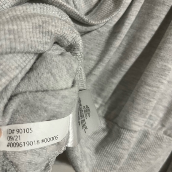 Express Wrap Top - Picture 7 of 7